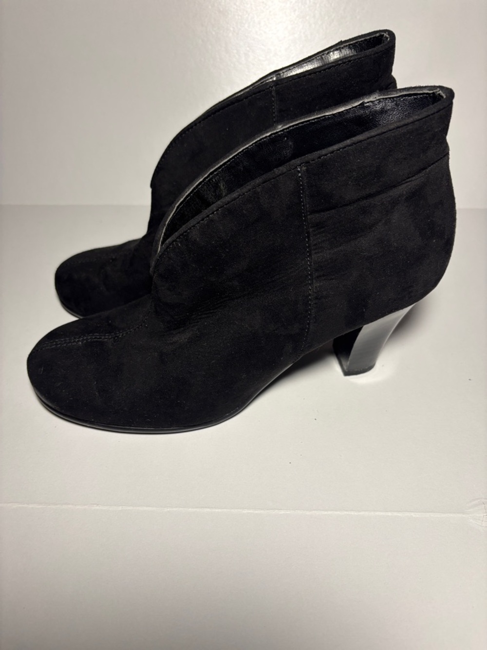 Classic Black Suede V-Cut Ankle Booties -GB2